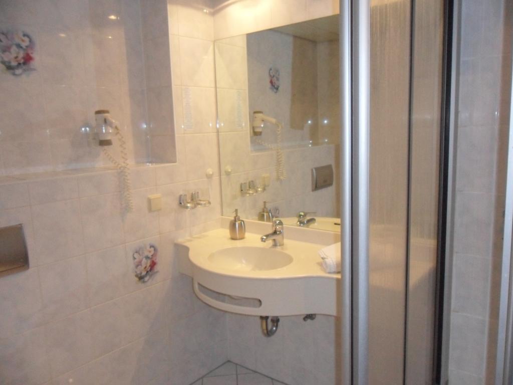מרזהאוזן Kuner Weitzel Landgasthof Frohe Einkehr Gbr חדר תמונה